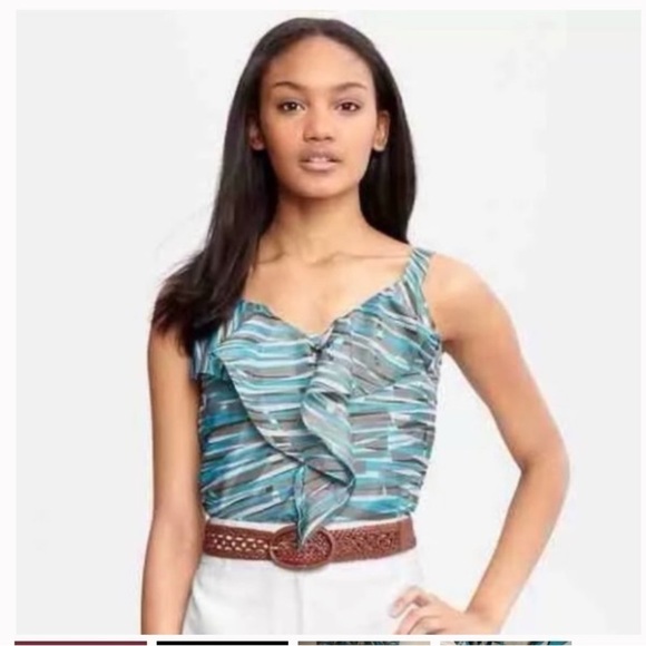 Banana Republic | 100% Silk Ruffle Sleeveless Blouse Size 4P - Picture 1 of 9